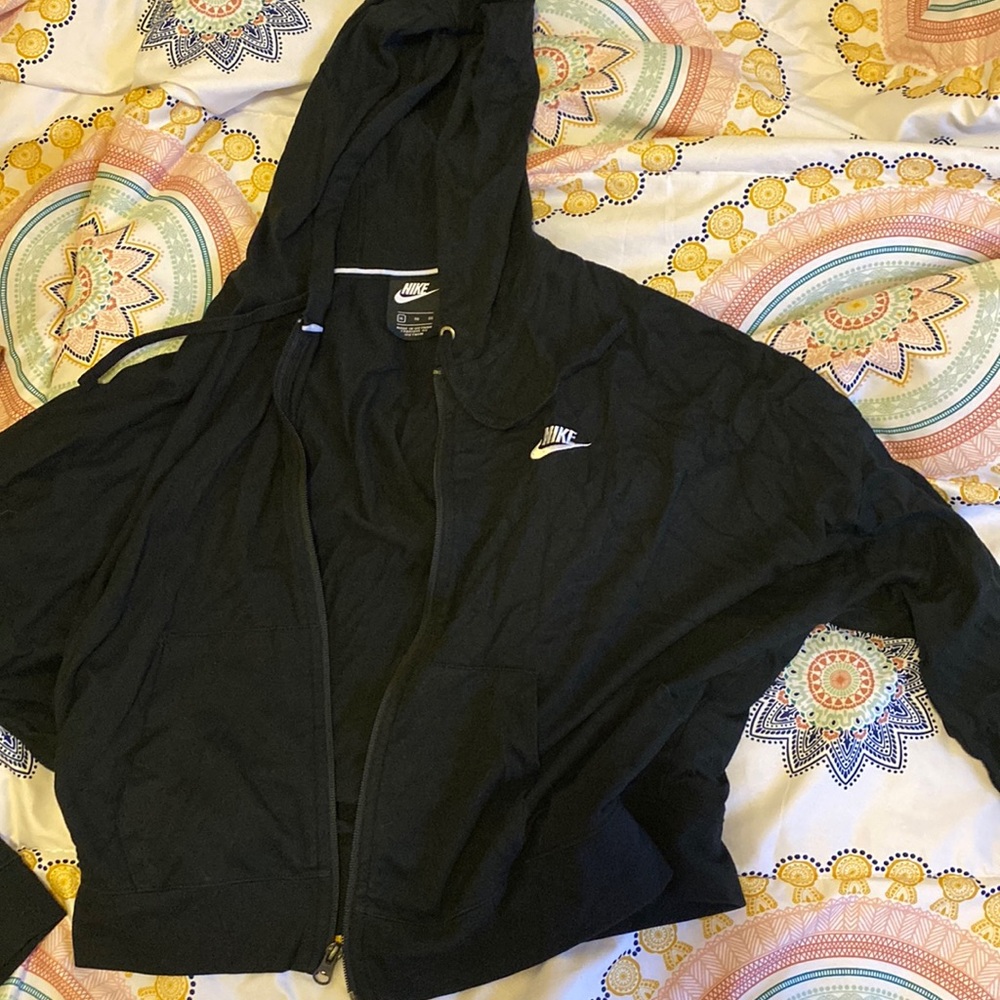 Nike cropped hoodie